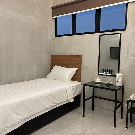 Hpy Hotel Ίπο Εξωτερικό φωτογραφία